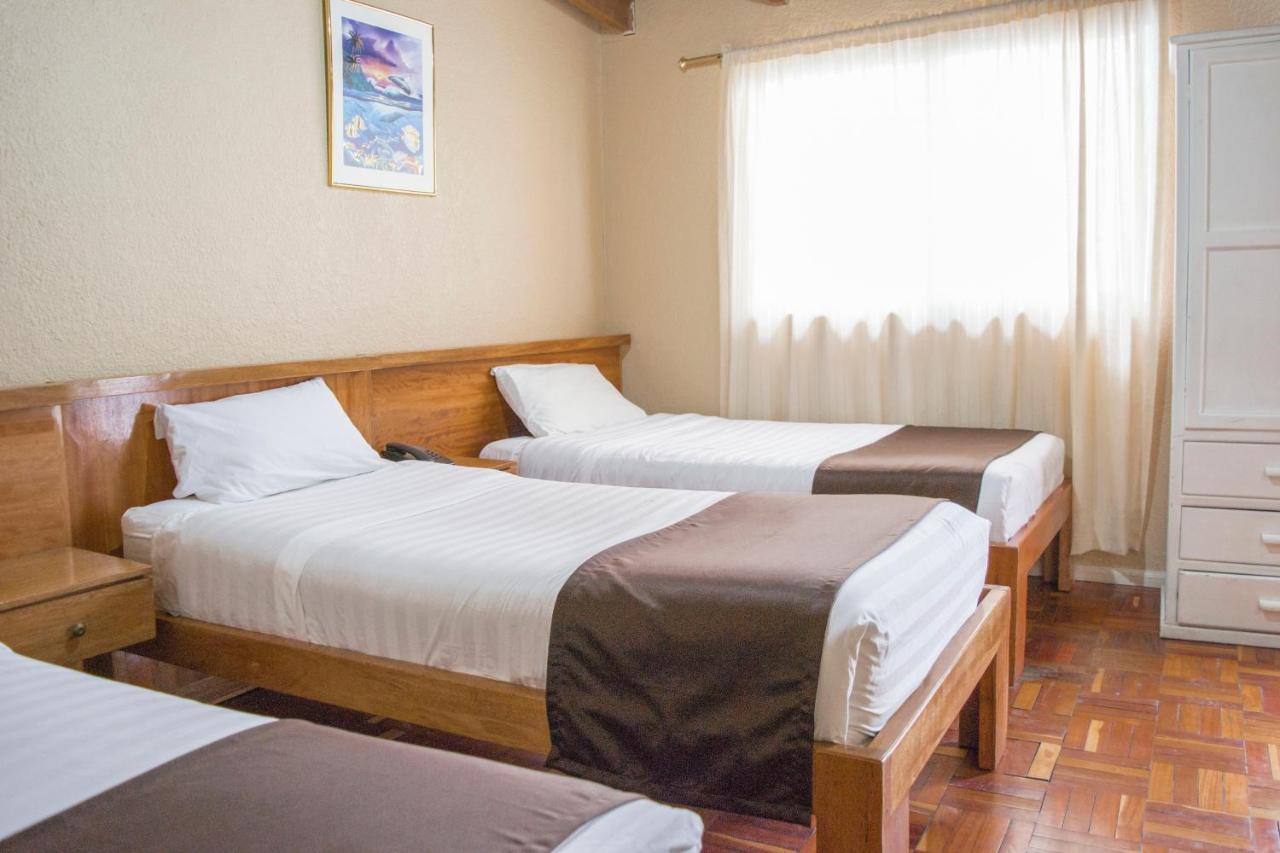 Hostal Loro Verde Quito Extérieur photo