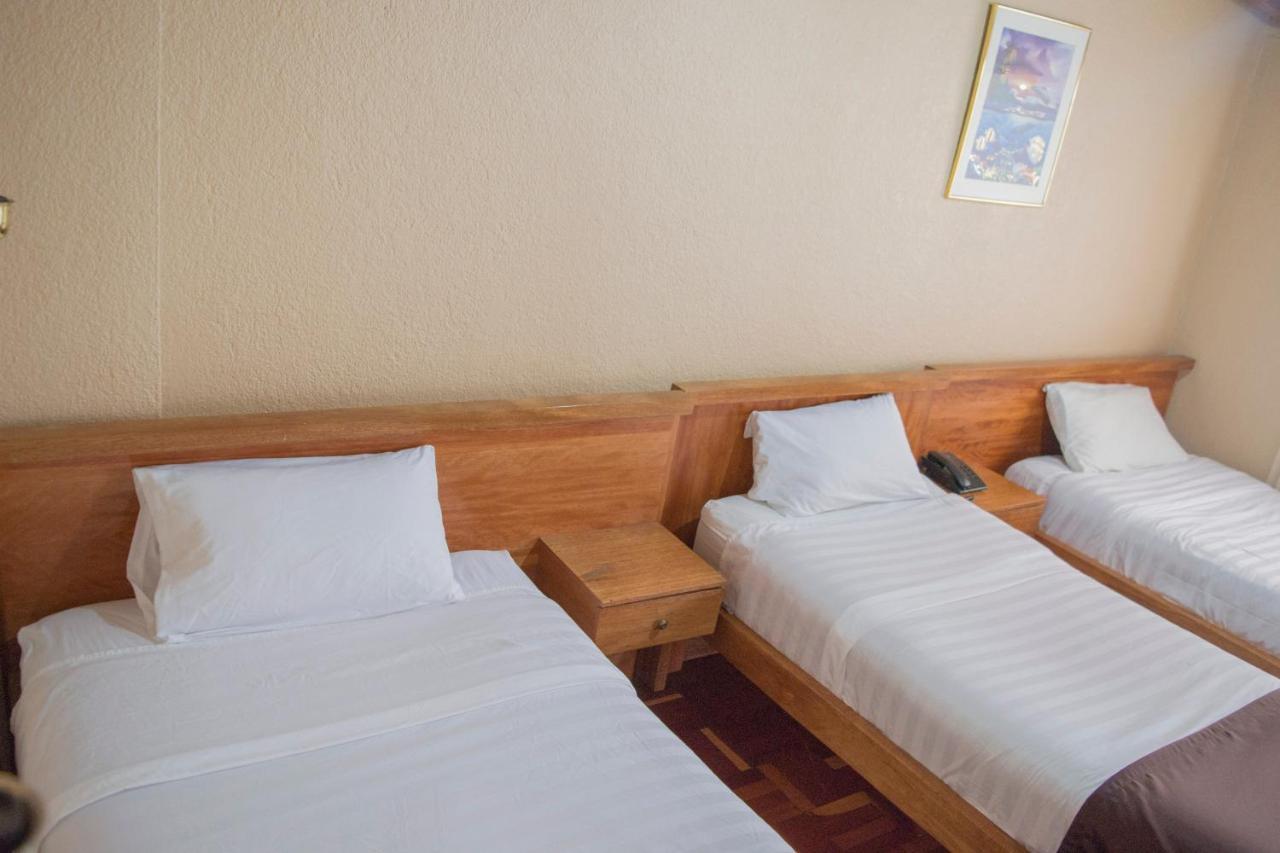 Hostal Loro Verde Quito Extérieur photo