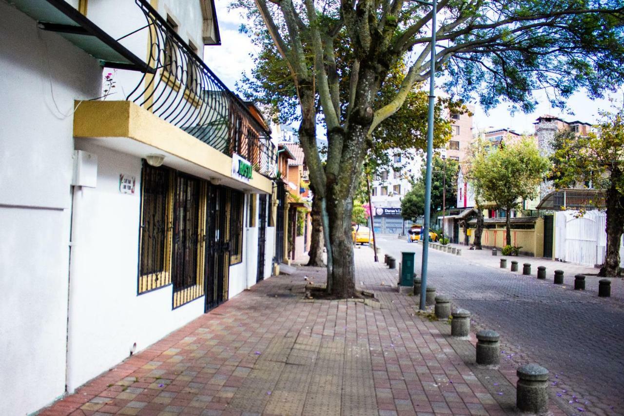 Hostal Loro Verde Quito Extérieur photo