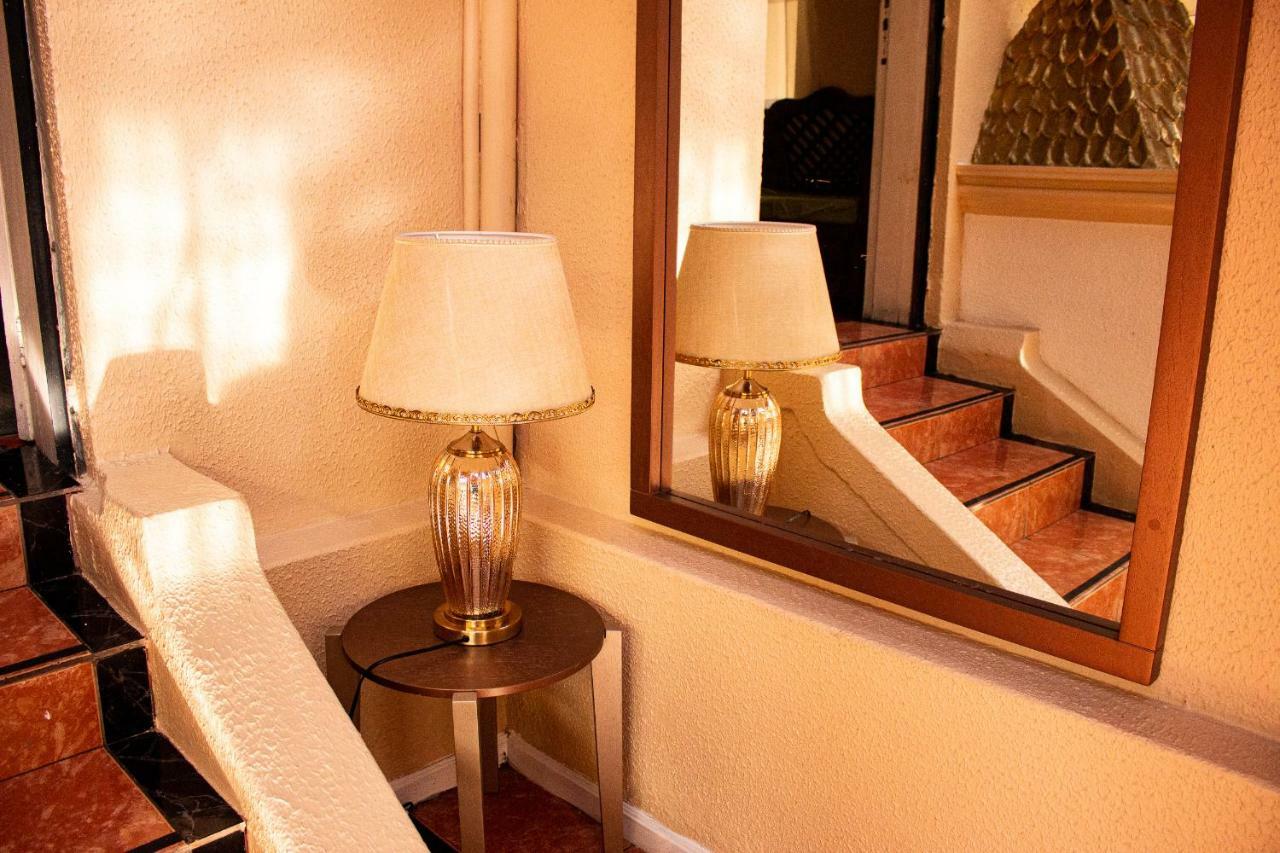 Hostal Loro Verde Quito Extérieur photo